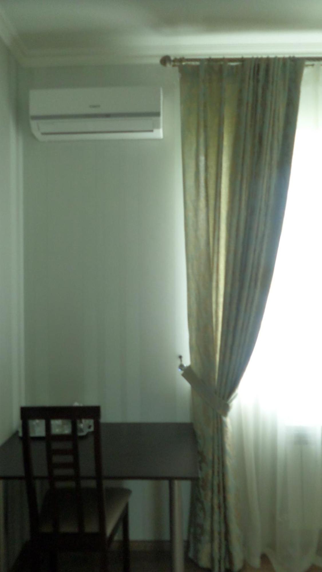 Royal Hotel Harkiv Cameră foto